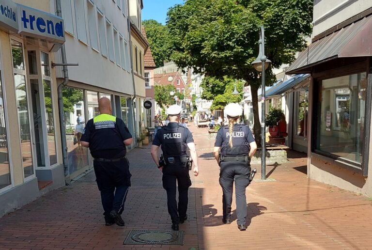 Erneute gemeinsame Kontrolle von Polizei und KOD im Schleswiger Stadtweg