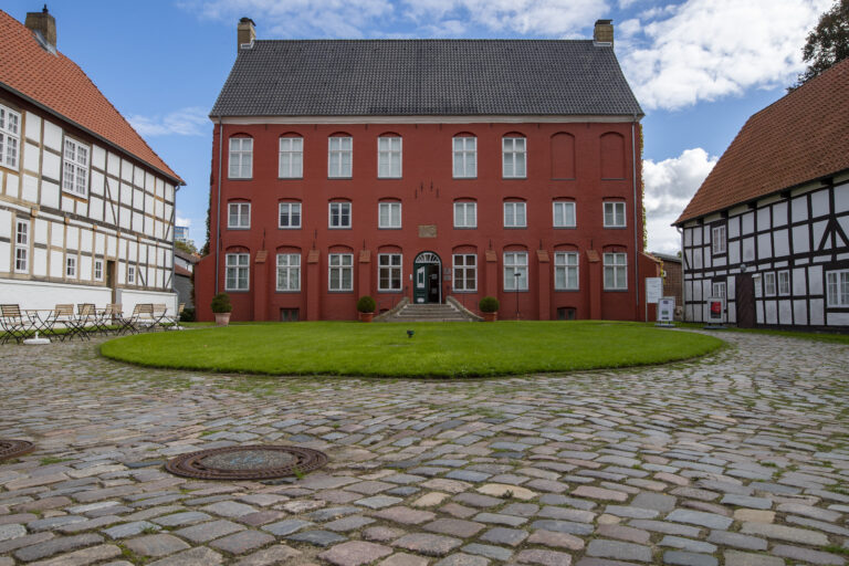 Führung im Stadtmuseum Schleswig zum Tag der Demokratiegeschichte