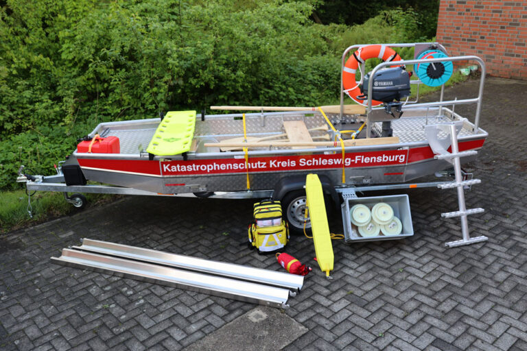 Drei neue Hochwasserboote für die Regieeinheit Wasserrettung des Kreises Schleswig-Flensburg
