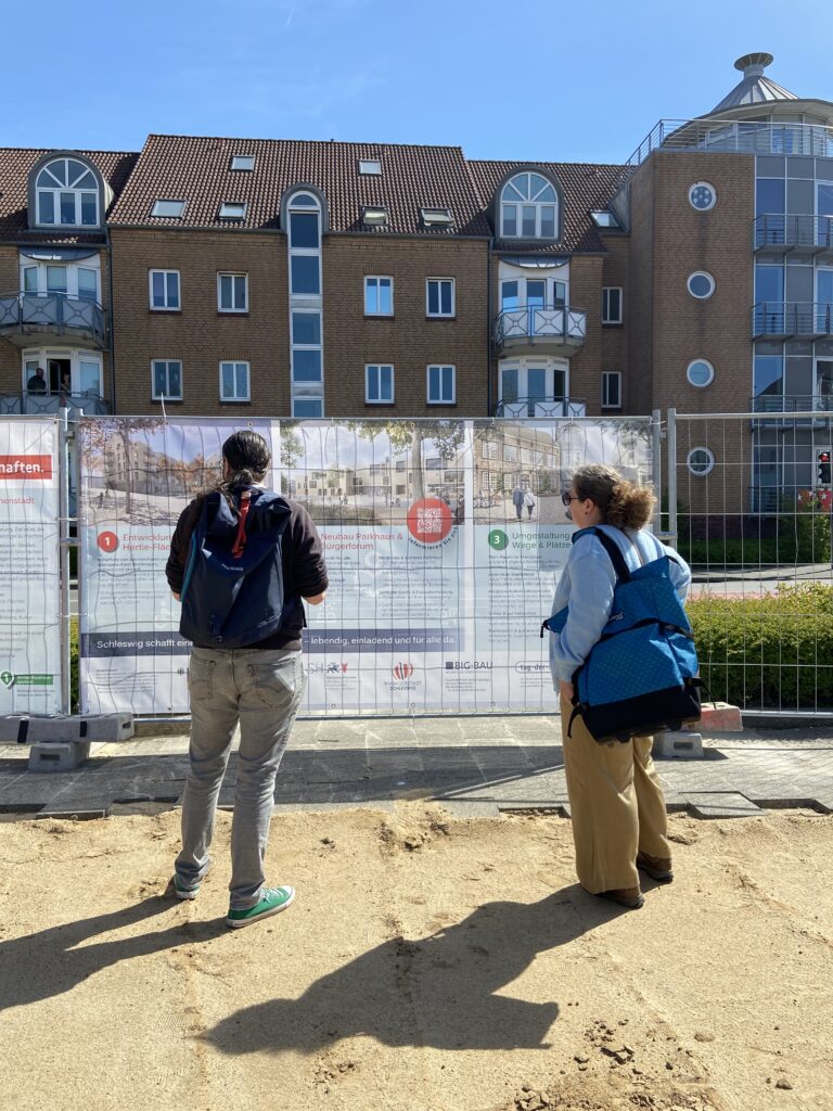 Baustellen-Imbiss im Schleswiger Parkhausquartier: Großes Interesse und positive Resonanz